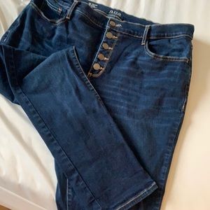 Ana brand skinny jeans